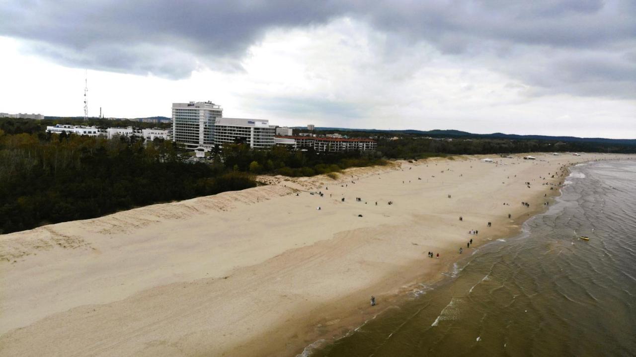 Apartament Gold Świnoujście Exteriör bild